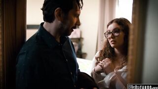 Coed willing to use dirt to get fucked