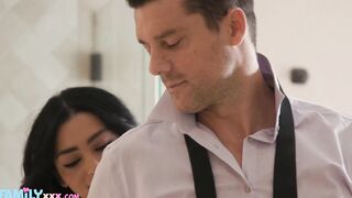 Vanessa Moon's Stepdad Makes The Right Choice two