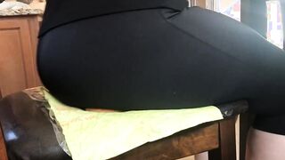 burger buttcrush