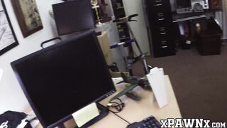Big ass hottie fucked doggystyle for moolah by a broker