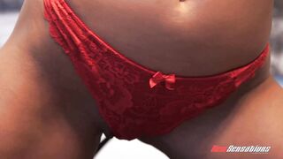 Amara Fists Open Her Tight Flower two