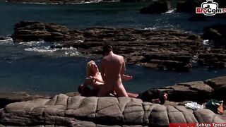 Slender blonde slut double penetrated into an outdoors three-way