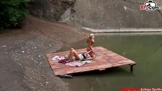 Petite dark haired cunt with mouth and a thin long boobed blonde during dyke sex