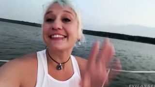 girls go open wild