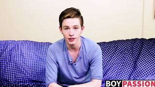 Adorable twink guy Nico Michaelson gets horny and wanks it