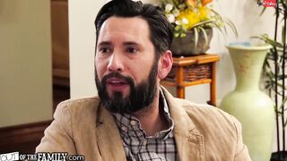 OutOfTheFamily Brat Daizy Cooper Give Tight Hole 2 Stepdad!