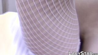 British GILF masseuse gives sloppy head before banging hard