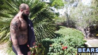 Voluptuous bear pumps raw cock deep and hard into asshole