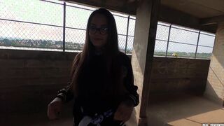 goth gets her black dp