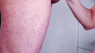 I tore my stepsisters leggings and fucked her and cum on her pussy