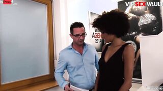 VIPSEXVAULT - Gigantic Ass Ebony Luna Corazon Is Beauty And Ready For An Voluptuous Casting Banged