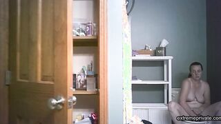 stepmom naked in a very natural way