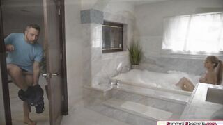 TS Tori Easton barebacks guy in bathtub