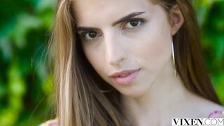 VIXEN Sporty Emelie wants alone time with her instructor two