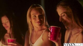 VIXEN Sporty Emelie wants alone time with her instructor two