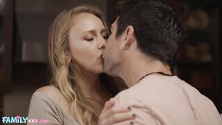 Stepmom Jasmine Daze Is A Lucky Anal Squirting Treat