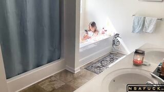 Caught my Step Sis Masturbating in Bath