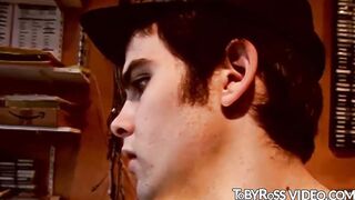 Amateur gay plays with his dick and jerks off in retro porn