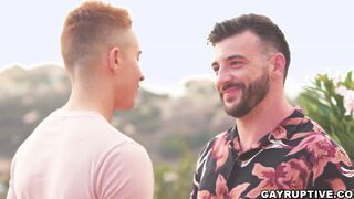 Vincent O'Reilly Gets Anal Fucked by Ian Holms