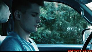 Derek Kage fucks the cute delivery guy Trevor Harris