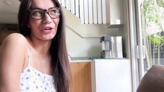 Decide to fuck my girlfriend after a few dates