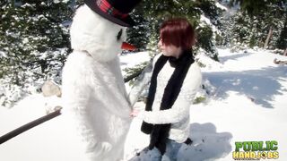 Public Handjobs Brandi de Lafey Strokes A Snowman