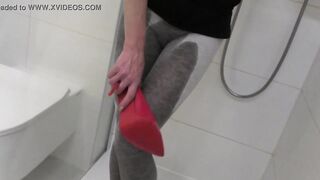 Peeing on my Butt inside Leggins and Foot next I