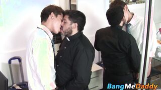 Hung daddy thrusts fat prick in tight hairy twink asshole
