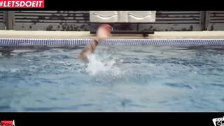 CANELA SKIN HARDCORE NAILED AT THE POOL