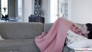 Lesbian babe pussy licking gf n stepmoms
