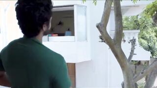 Saali Aadhi GharWaali Palangtod 2023 Ullu Hindi Web Series