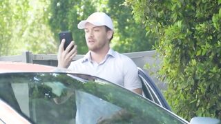 thick dick delivery man lives out his dream