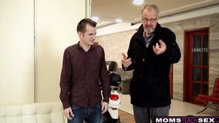 Step Mom says "you like Porn?" S15:E6