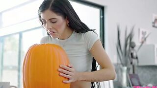 Free Use For Halloween - S27:E1