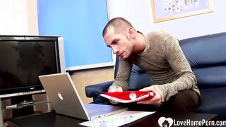 Beauty College Women Takes it Deep in her Ass