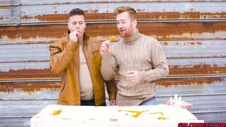 Hot studs Clark Delgaty and Olivier Robert fuck outdoor