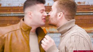 Hot studs Clark Delgaty and Olivier Robert fuck outdoor
