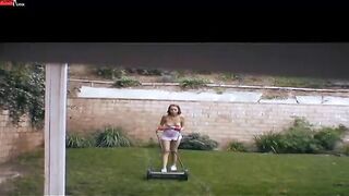 GARDEN HOS - Britney Kane