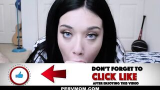 Shaving A MILFs Muff