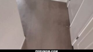 Bicycle mom Banging Blues