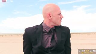 Venida a Chorros al Final del Tunel Sex Tape With Johnny Sins, Rachel Starr - Brazzers Official