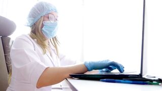 Freaky female doctor masturbates during break