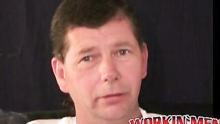 Mature guy wanking off vigorously after heartfelt talk