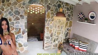 I seduce a hotel worker and it ends in a DELICIOUS FUCK