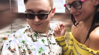 a hot nymphomaniac girl invited a classmate to visit and fucked him at residence - se