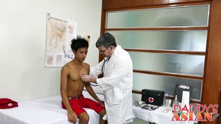 Doctor Daddy measures twink patients ass with his cock