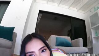 I seduce a DELIVERY GUY in my Aruba vacations and give him a DELICIOUS TIP for his he