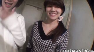 Japanese dykes use their bodies and a big dildo for pleasure