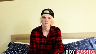 Twink blondie Kayden shares his solo adventure with everyone