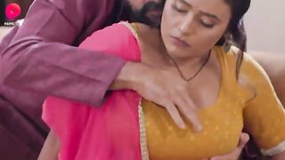 Tharki Bhudha Ne Big Boobs Bhabhi Ko Pel diya